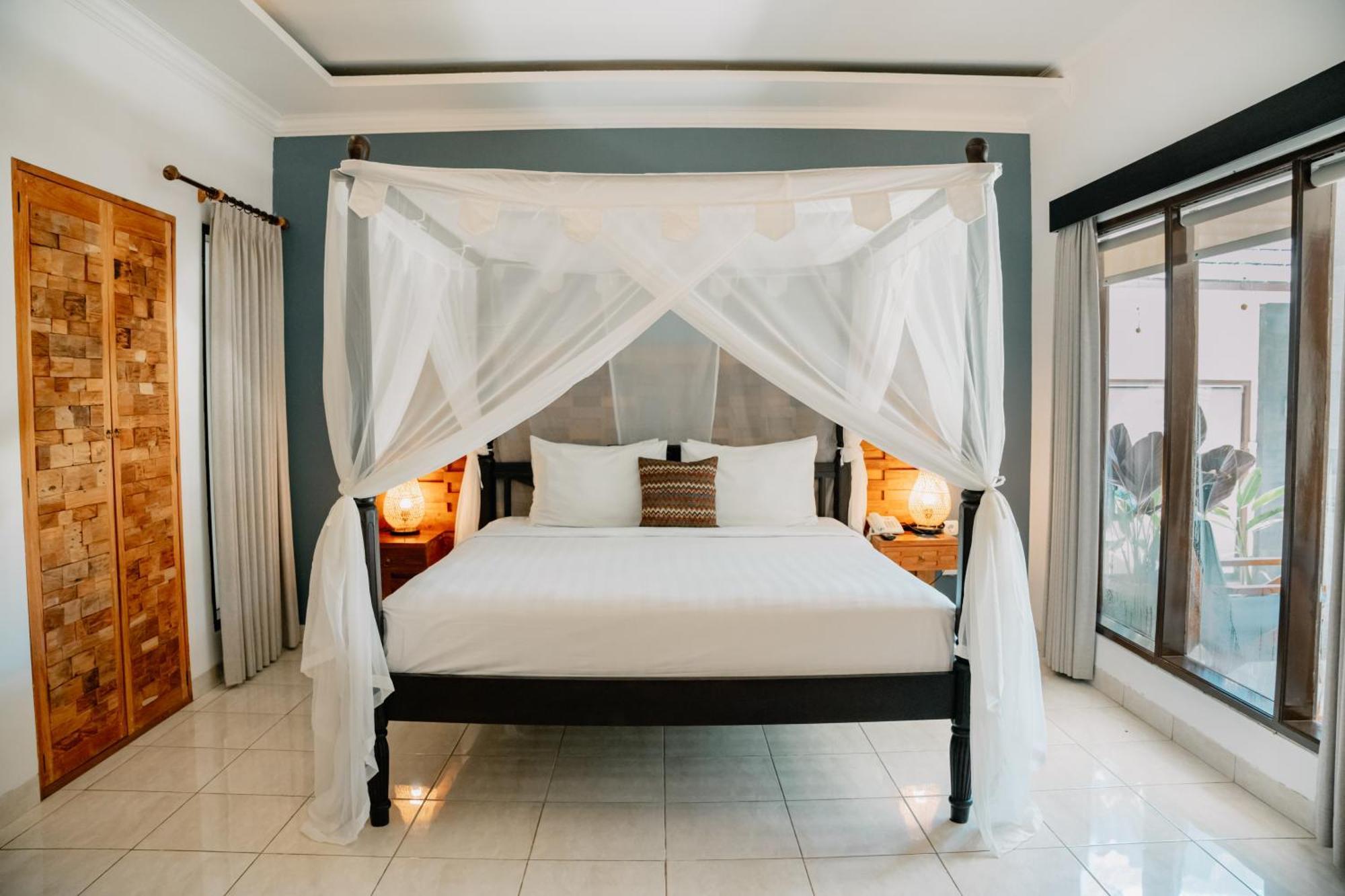 S Hidden Valley Bali Resort 4*
