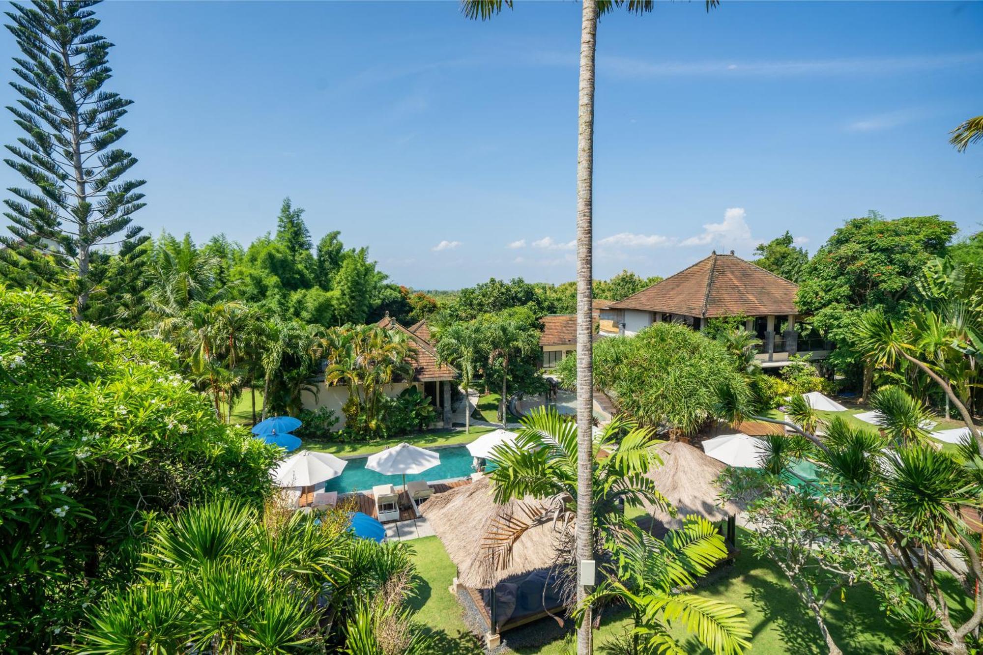 Resor S Hidden Valley Bali